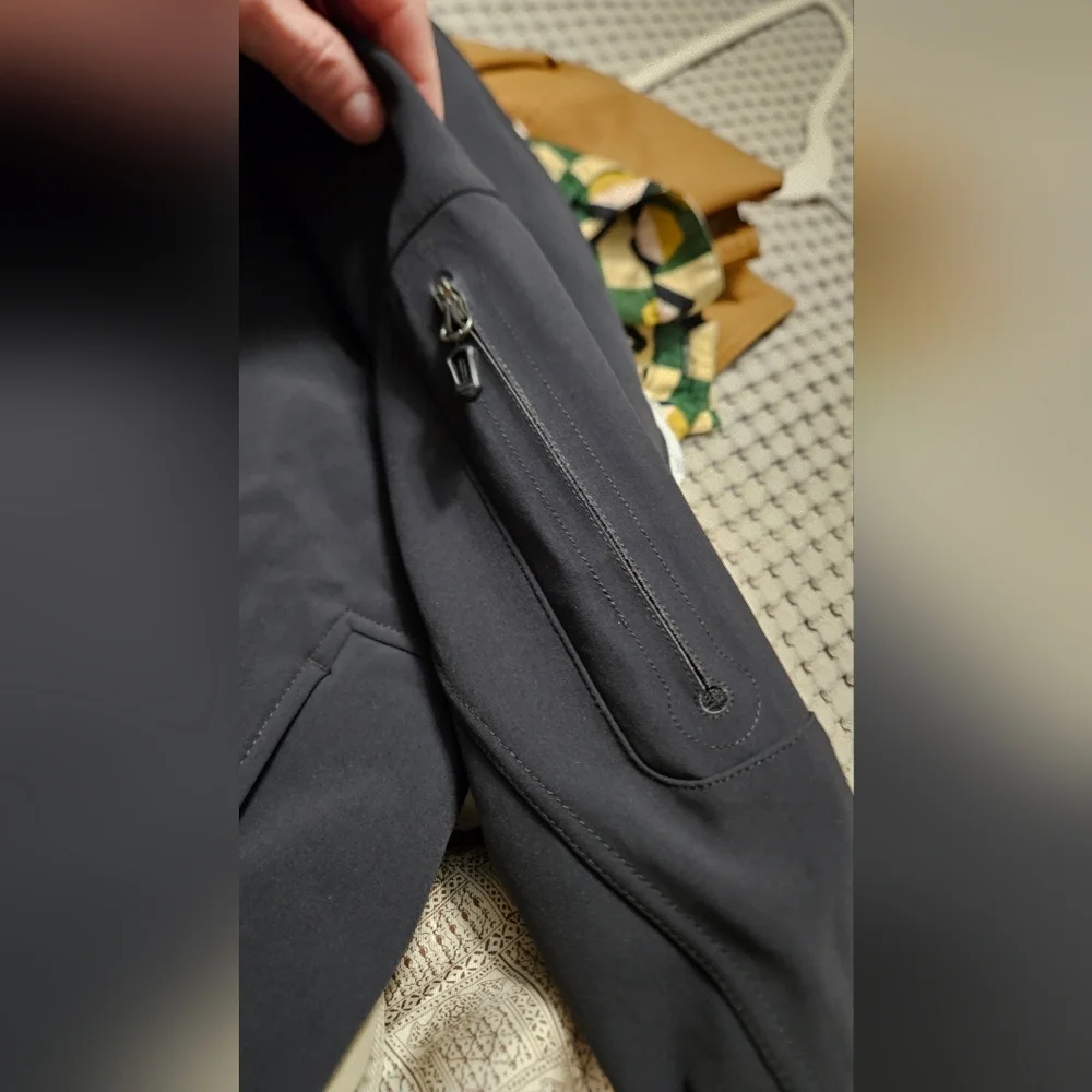 MARMOT Tesla Soft Shell Gravity Jacket  In Black. Size XL Unisex - Picture 6 of 15